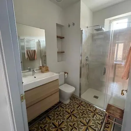 La Granja Townhouse Holiday home *